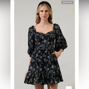 SUGARLIPS Patricia Floral EMBROIDERED Eyelet Evy Sweetheart Mini Dress